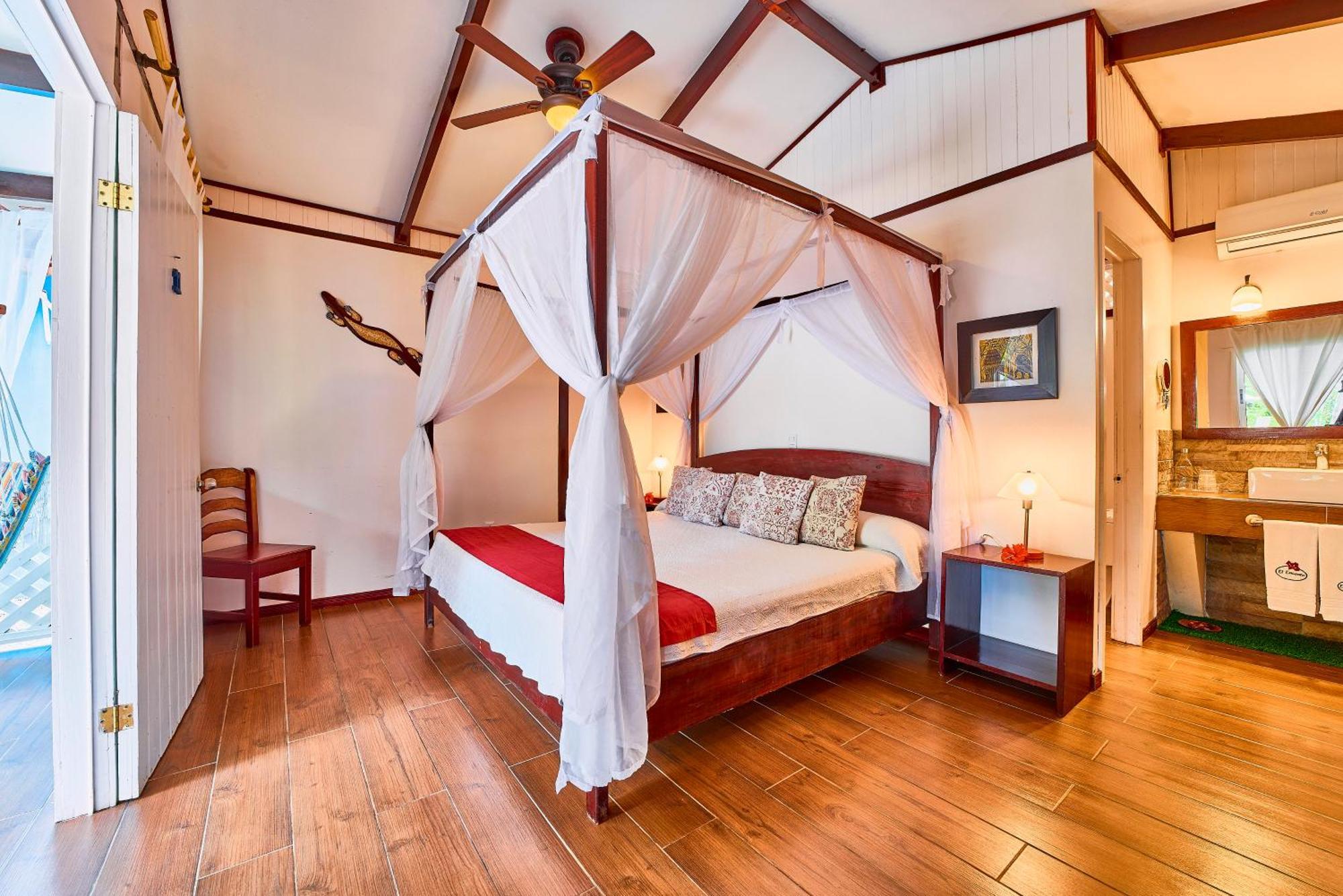 كويتا Hotel El Encanto المظهر الخارجي الصورة